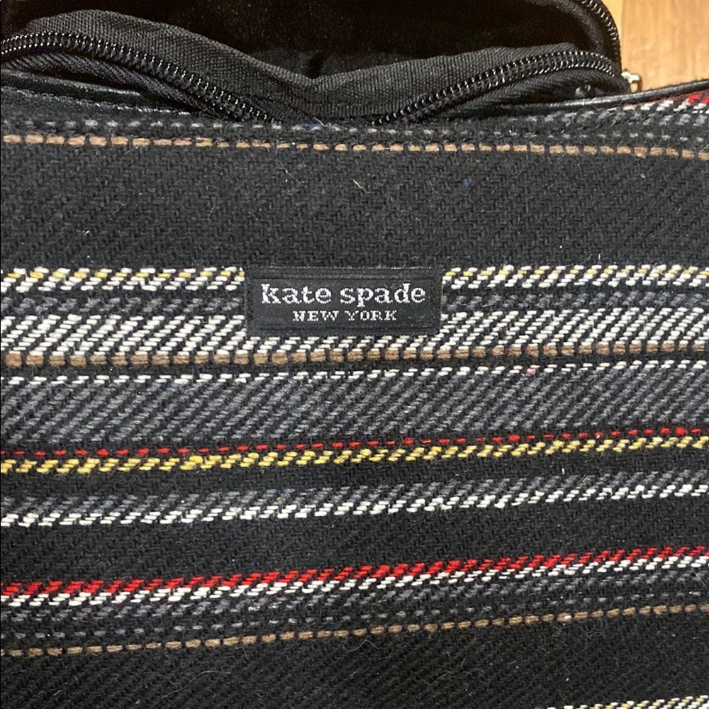 FASHION Purse - Picture 4 of 9